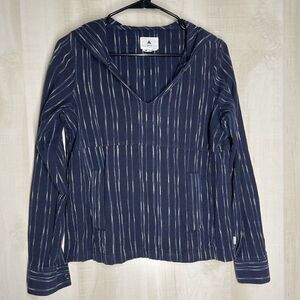 Burton‎ blue plaid Baja blanket poncho sweatshirt, size medium